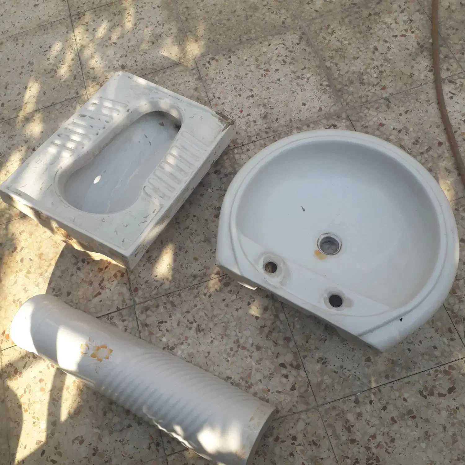 معاوضه سنگ روشویی تمیز|لوازم سرویس بهداشتی|بندر گناوه, |دیوار