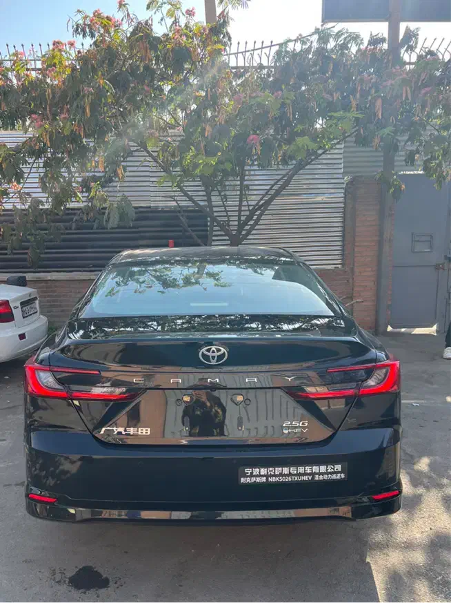 تویوتا کمری ۲۰۲۵ پرمیوم مشکی|خودرو سواری و وانت|تهران, سید خندان (جلفا)|دیوار