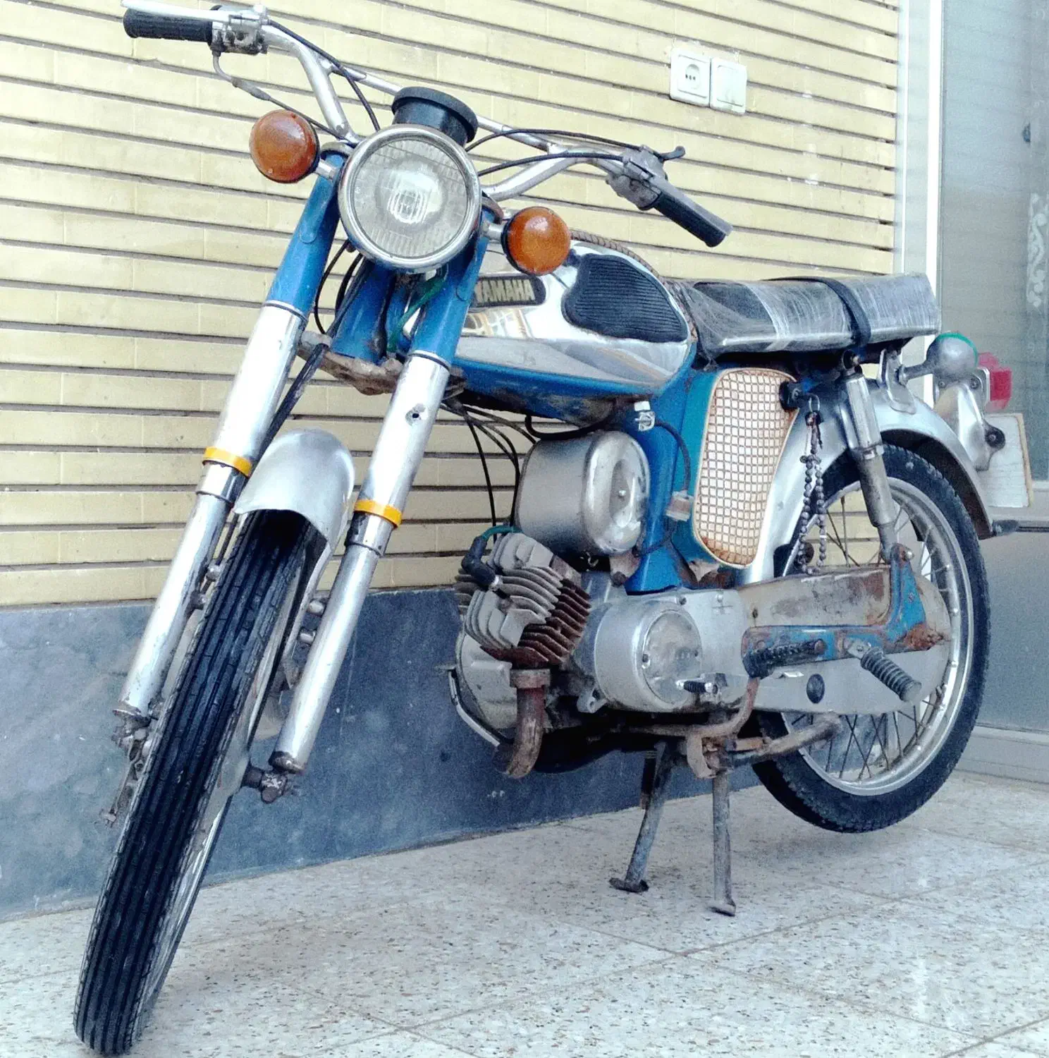 یاماها۸۰|موتورسیکلت|خمینی‌شهر, |دیوار