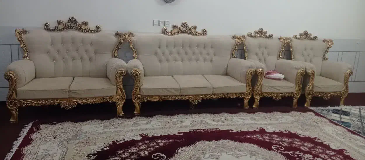 مبل نیمه سلطنتی|مبلمان خانگی و میز عسلی|لنجان, |دیوار