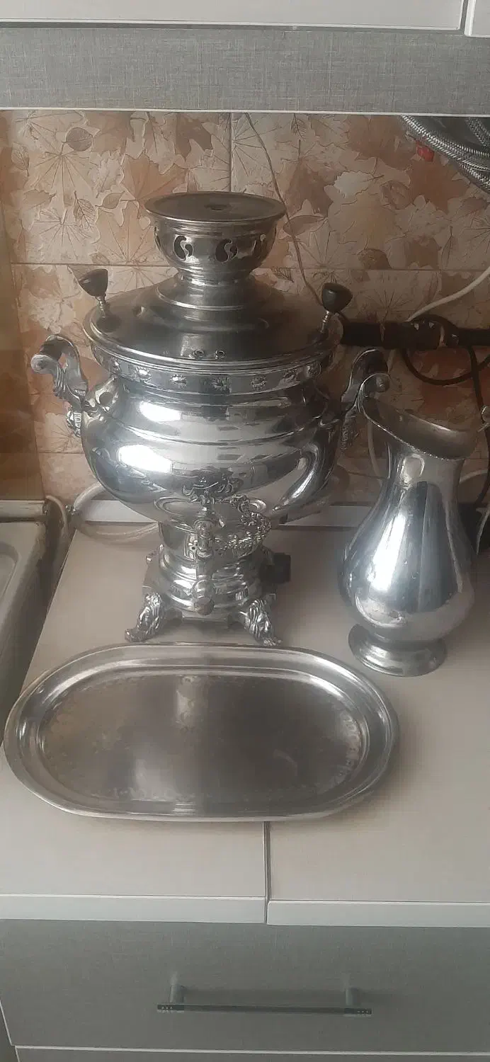 سماور گازی همراه پارچ و سینی|سماور، چایساز، قهوهساز|قرچک, شهرک طلائیه|دیوار