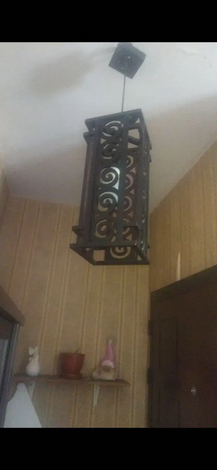 سه تا لوستر|لوستر و چراغ آویز|کرج, دهقان ویلا|دیوار