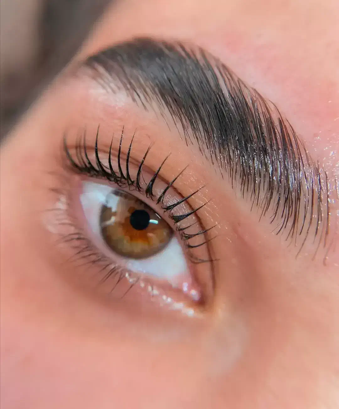 خدمات تخصصی اکستنشن مژه.لیفت ولمینت مژه وابرو|خدمات آرایشگری و زیبایی|نیشابور, بنیاد شهید|دیوار