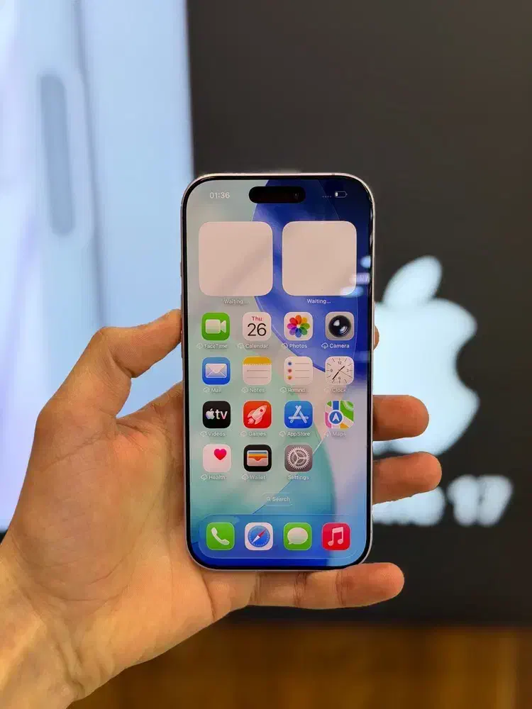 iphone17 normal|موبایل|تهران, شیخ هادی|دیوار