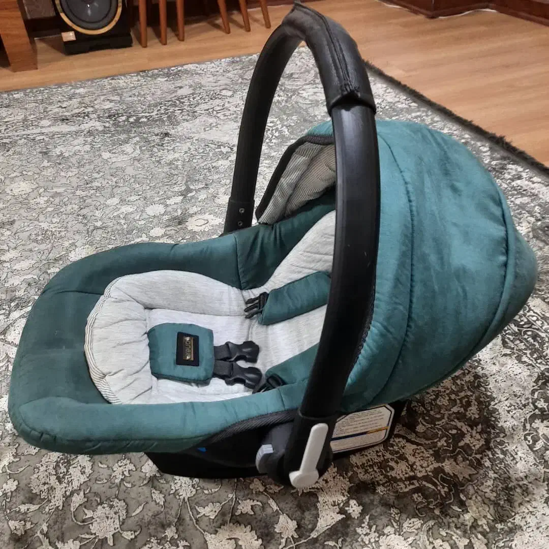 کالسکه و کریر|کالسکه و لوازم جانبی|قائم‌شهر, |دیوار