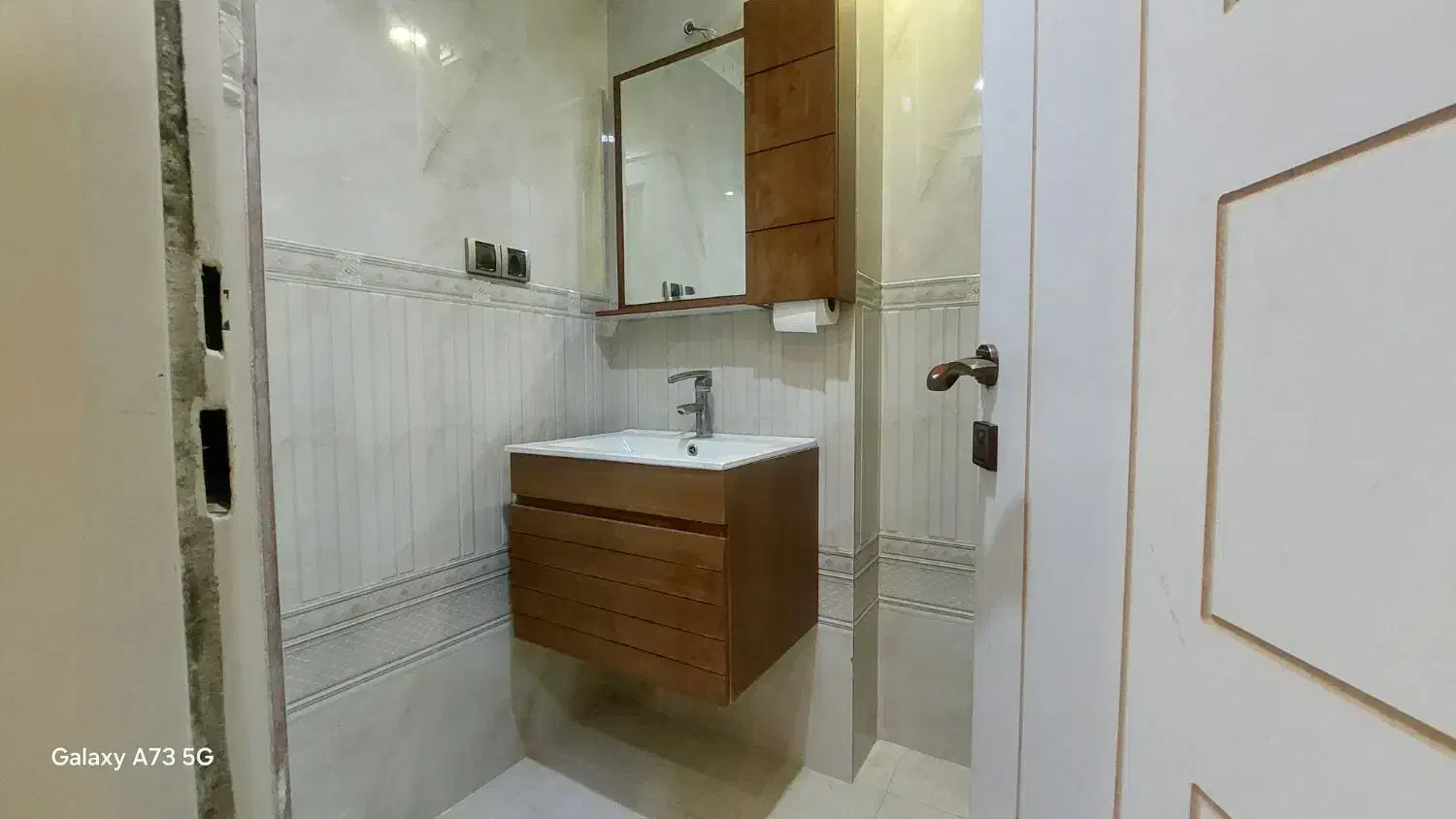 پونک همیلا اجاره 120 متری برج باغ 3 خواب