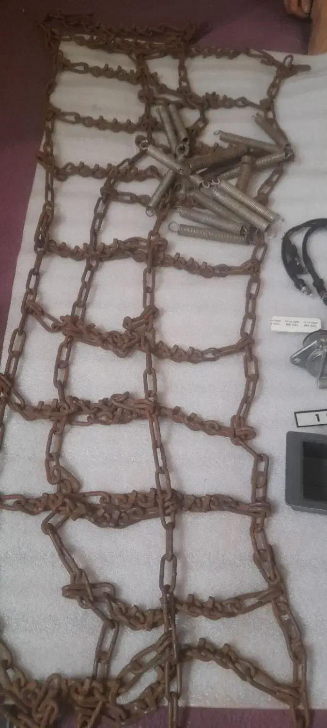 لوازم تعزینی پیکان|کلکسیون اشیاء عتیقه|قم, چهل درخت‎|دیوار