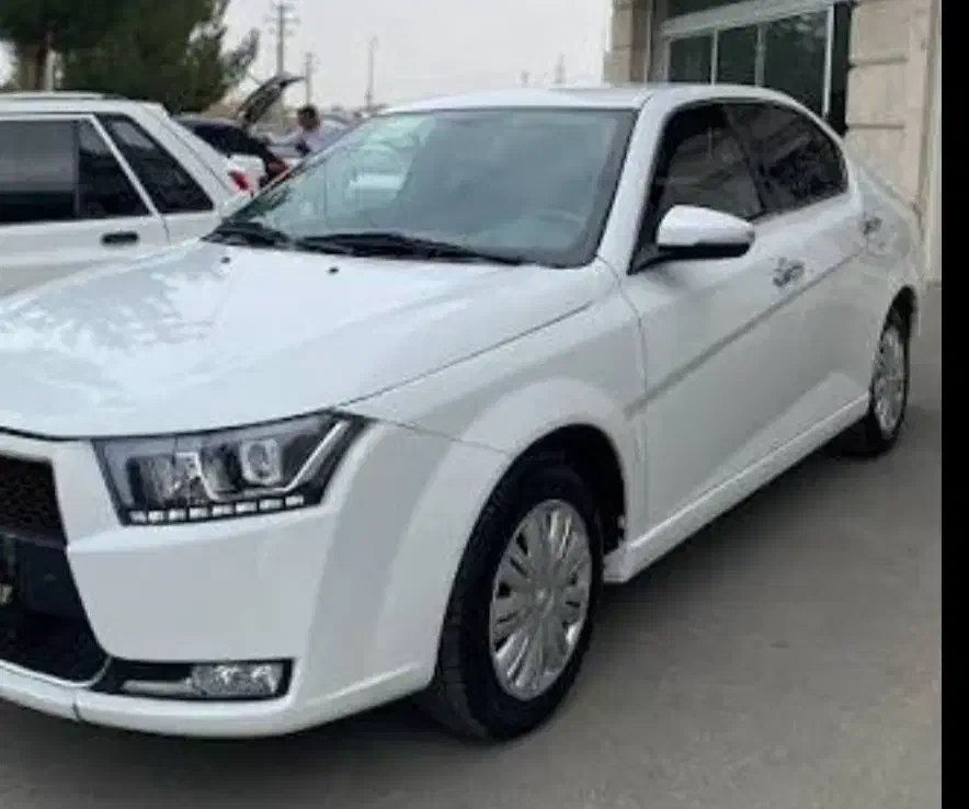 دنا شش دنده|خودرو سواری و وانت|ایلام, |دیوار