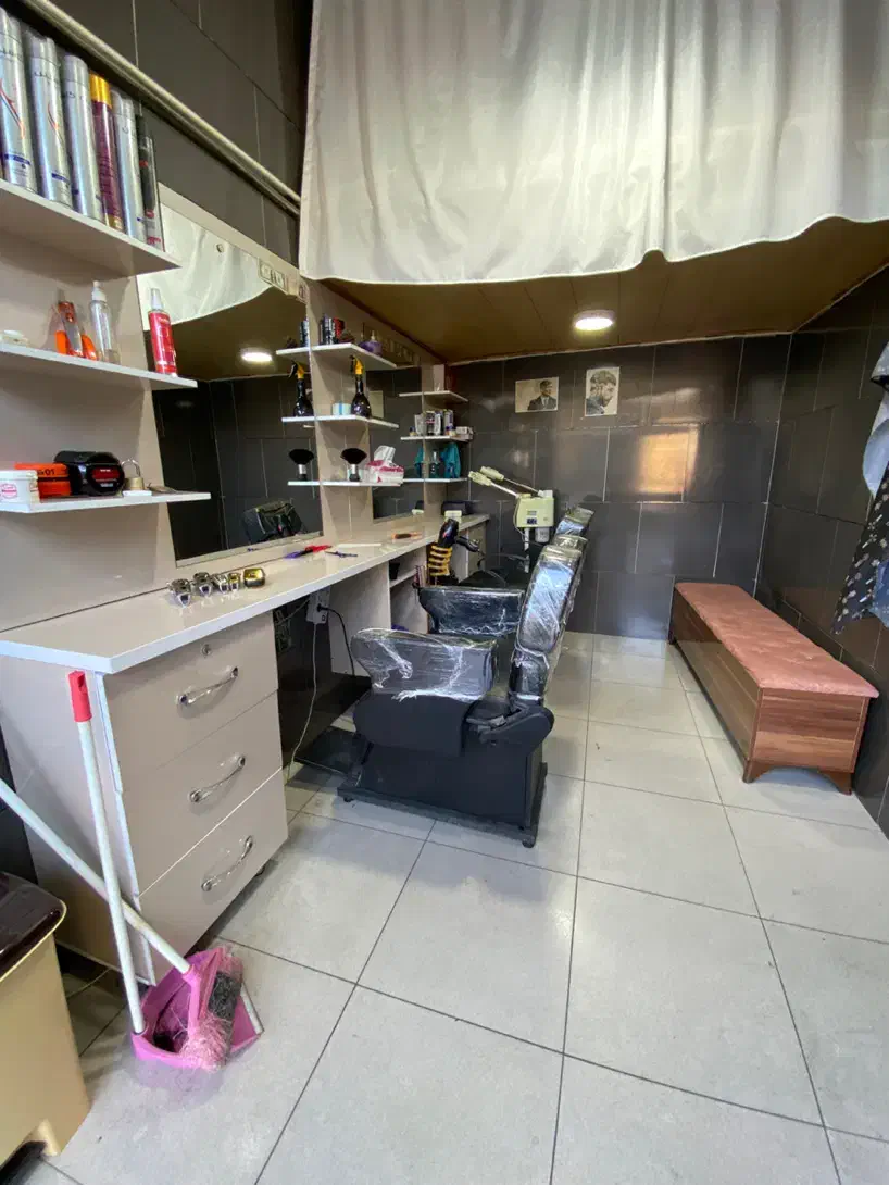 وسایل آریشگاه مردانه|آرایشگاه و سالنهای زیبایی|سردشت, |دیوار