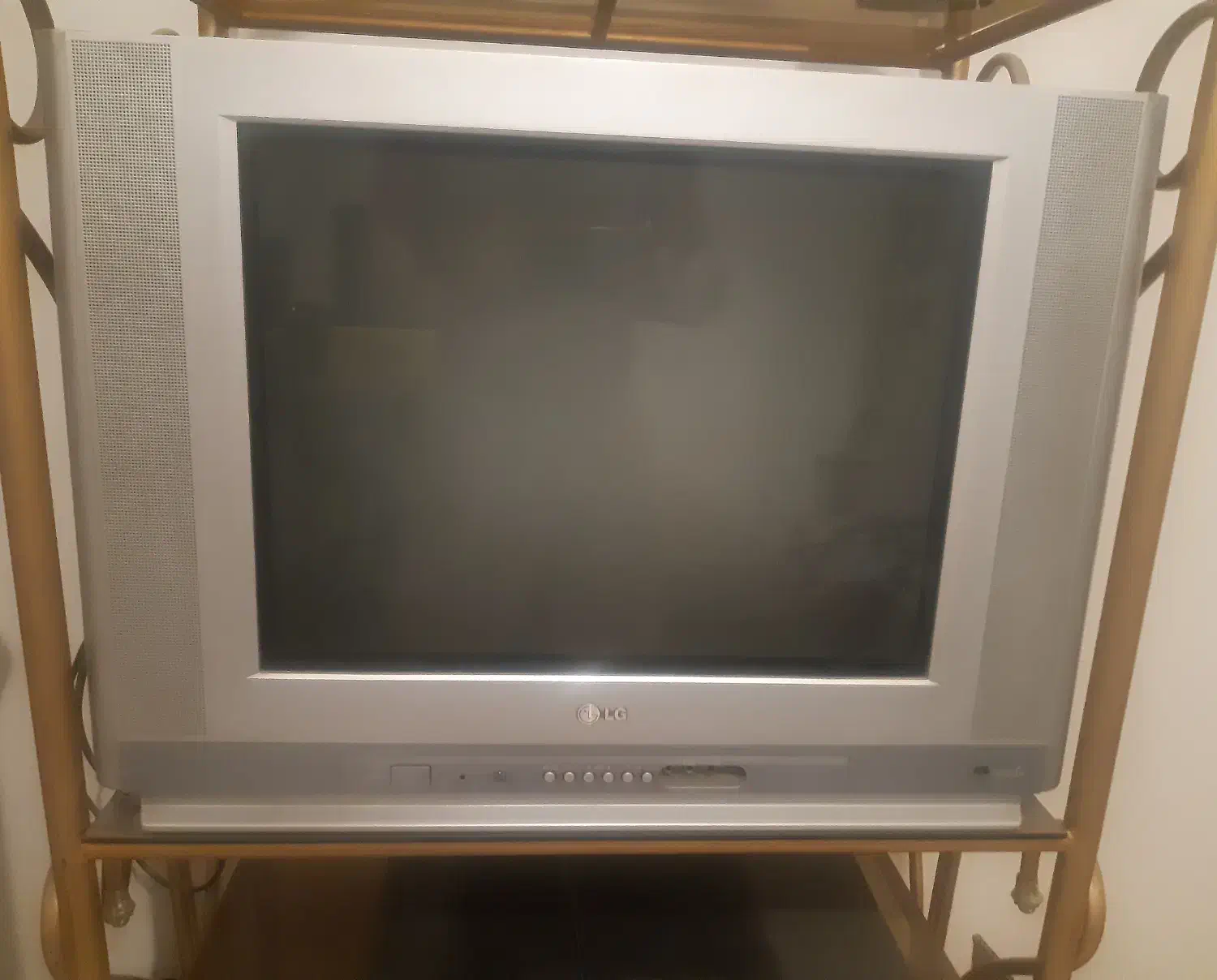 تلویزیون ال جی|تلویزیون و پروژکتور|کرج, اتحاد|دیوار