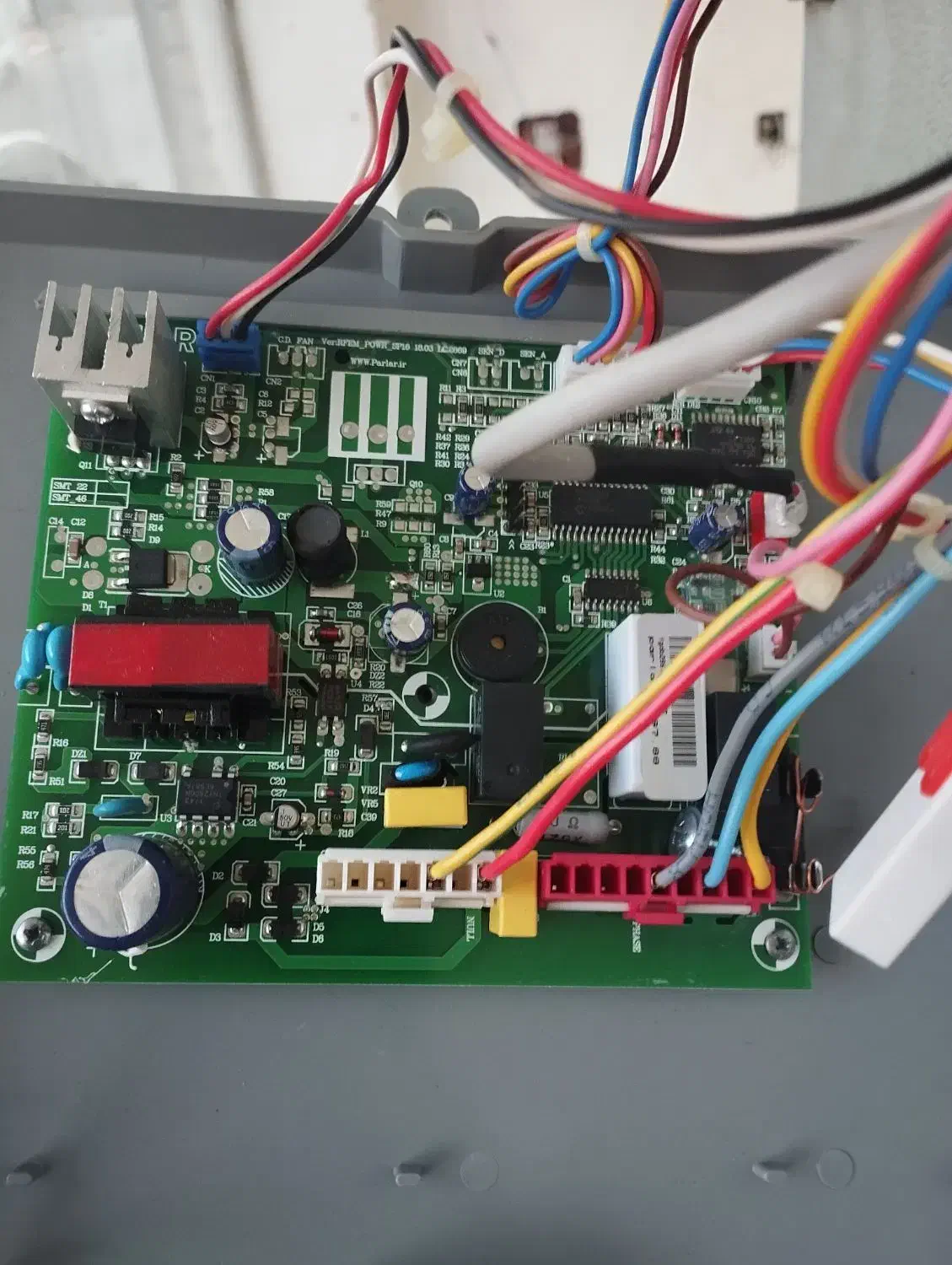 تعمیر و شارژ گاز انواع یخچال خانگی وتجاری در منزل|خدمات پیشه و مهارت|تربت جام, نظامی|دیوار