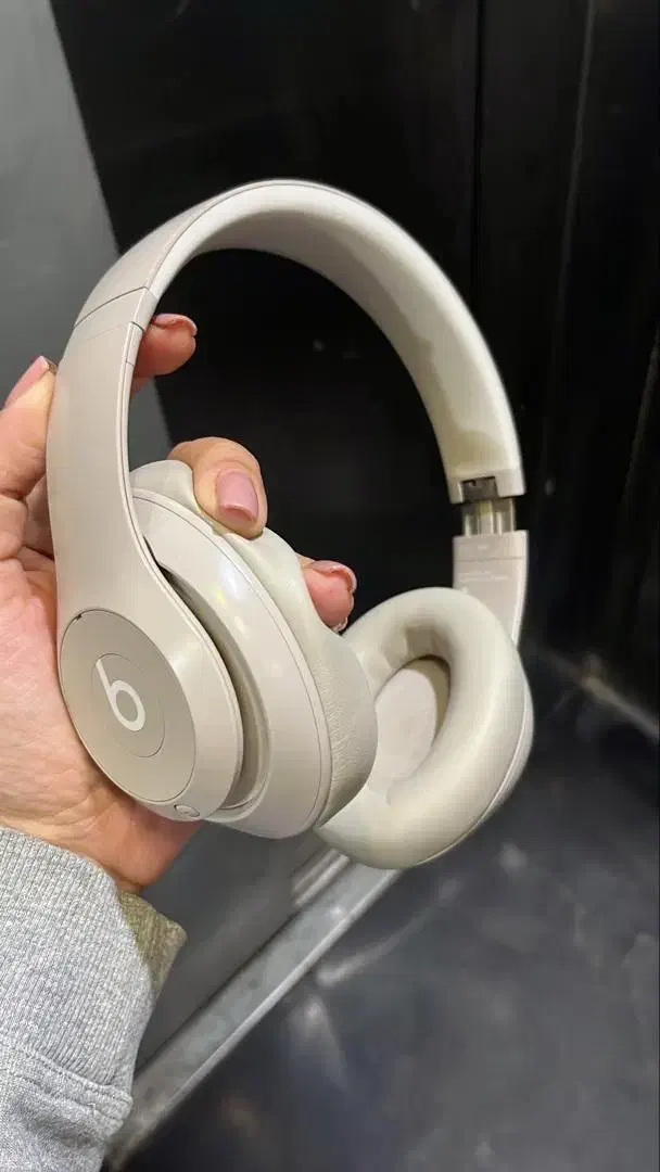 Beats studio pro|لوازم جانبی موبایل و تبلت|تهران, نمایشگاه بین المللی|دیوار
