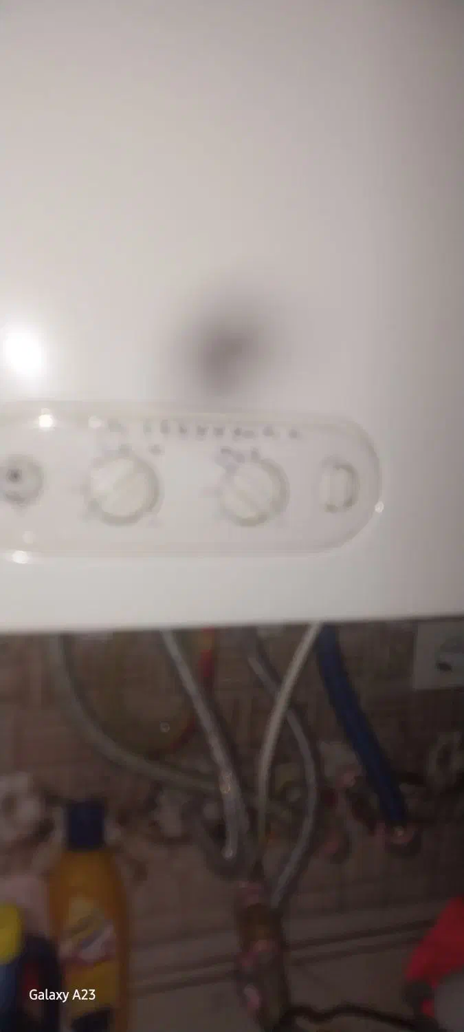 سرویس وتعمیرابگرمکن دیواری نصب وسرویس پکیج کار|خدمات پیشه و مهارت|همدان, |دیوار