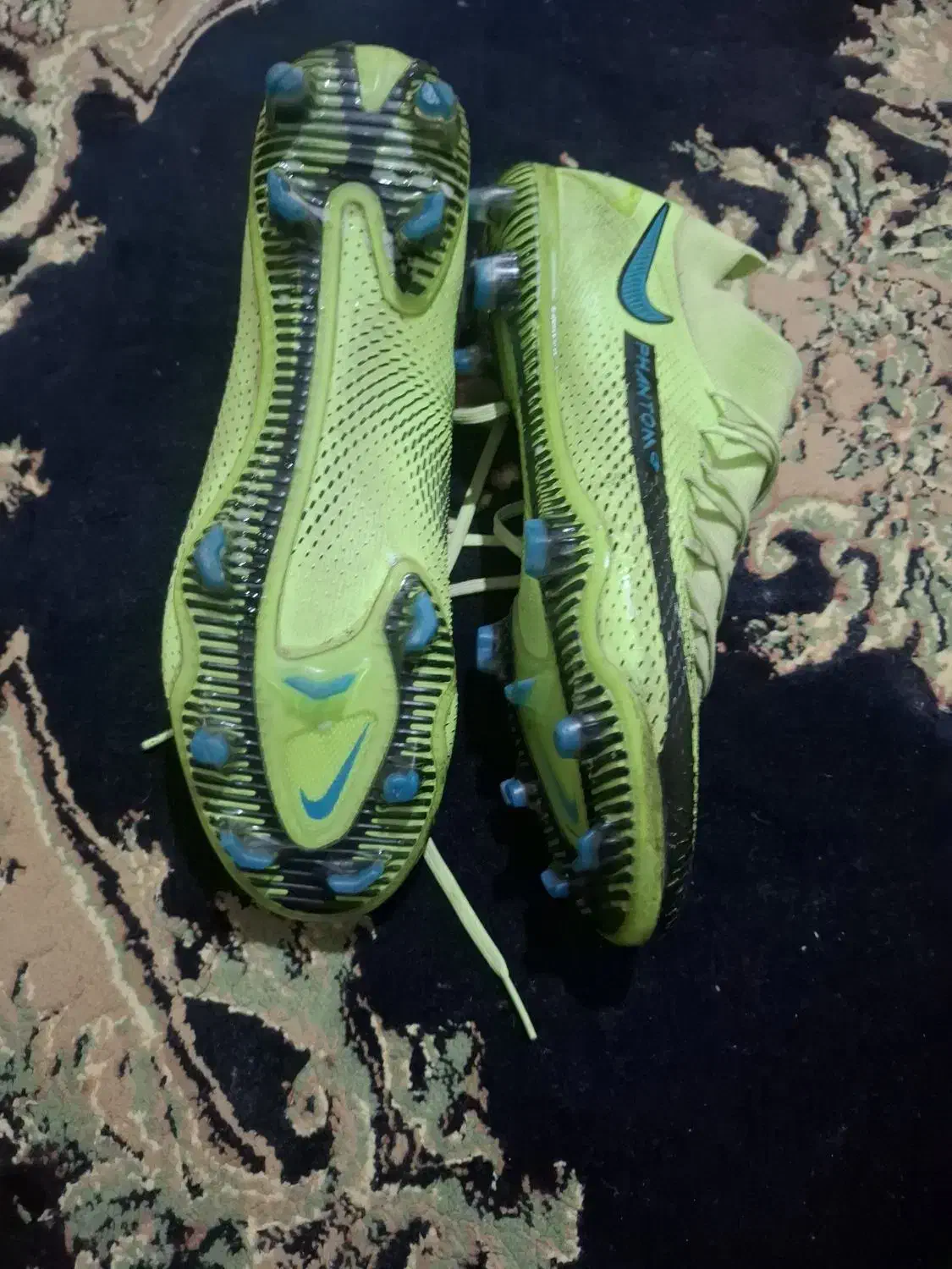 کفش سالنی کفش چمنی سایز ۴۱|کیف، کفش، کمربند|الوند, |دیوار