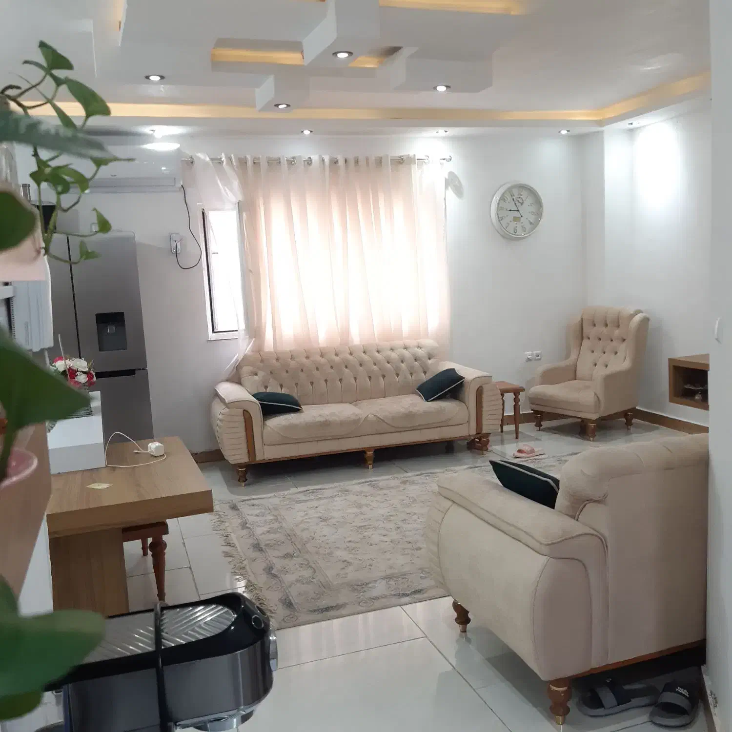 فروش ۸۰ متری طبقه اول آسانسور،پارکینگ در چمران|فروش آپارتمان|رشت, فلسطین|دیوار