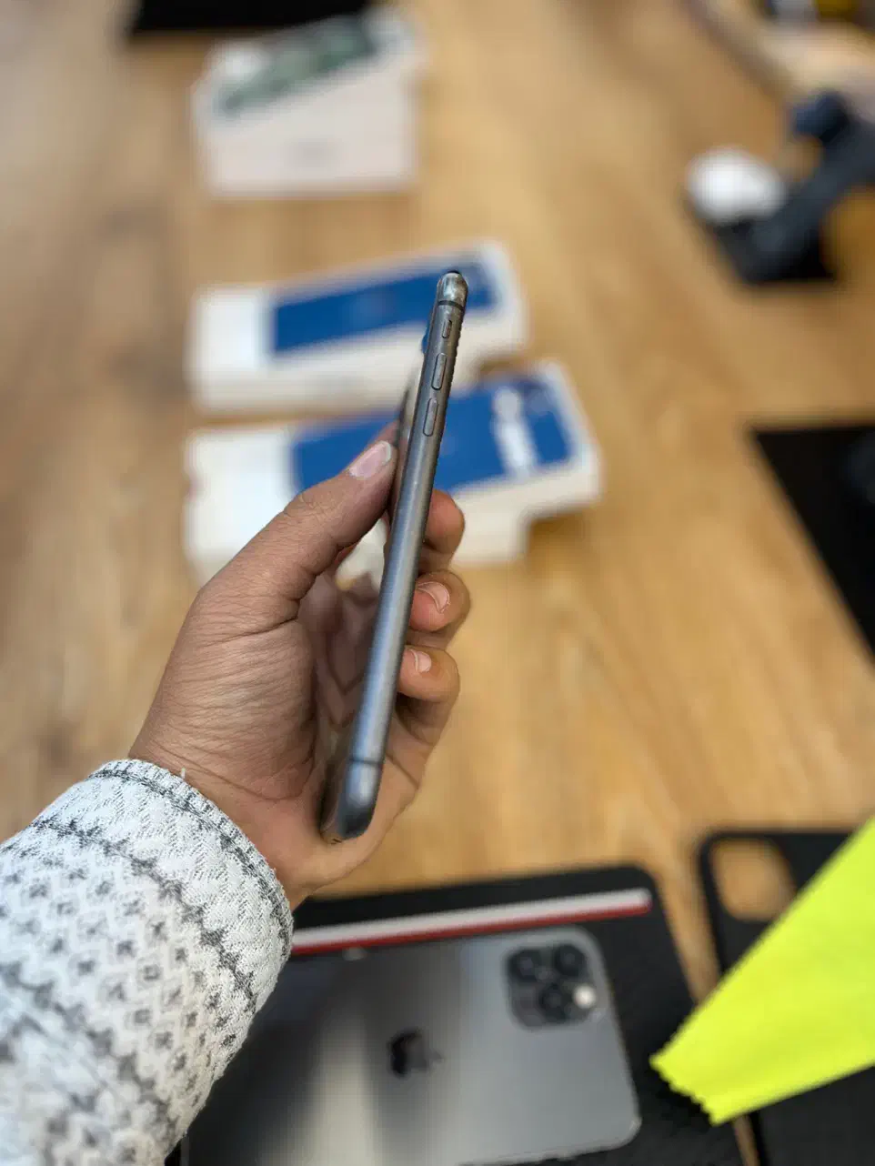 ۱۱ نرمال|موبایل|قائن, |دیوار