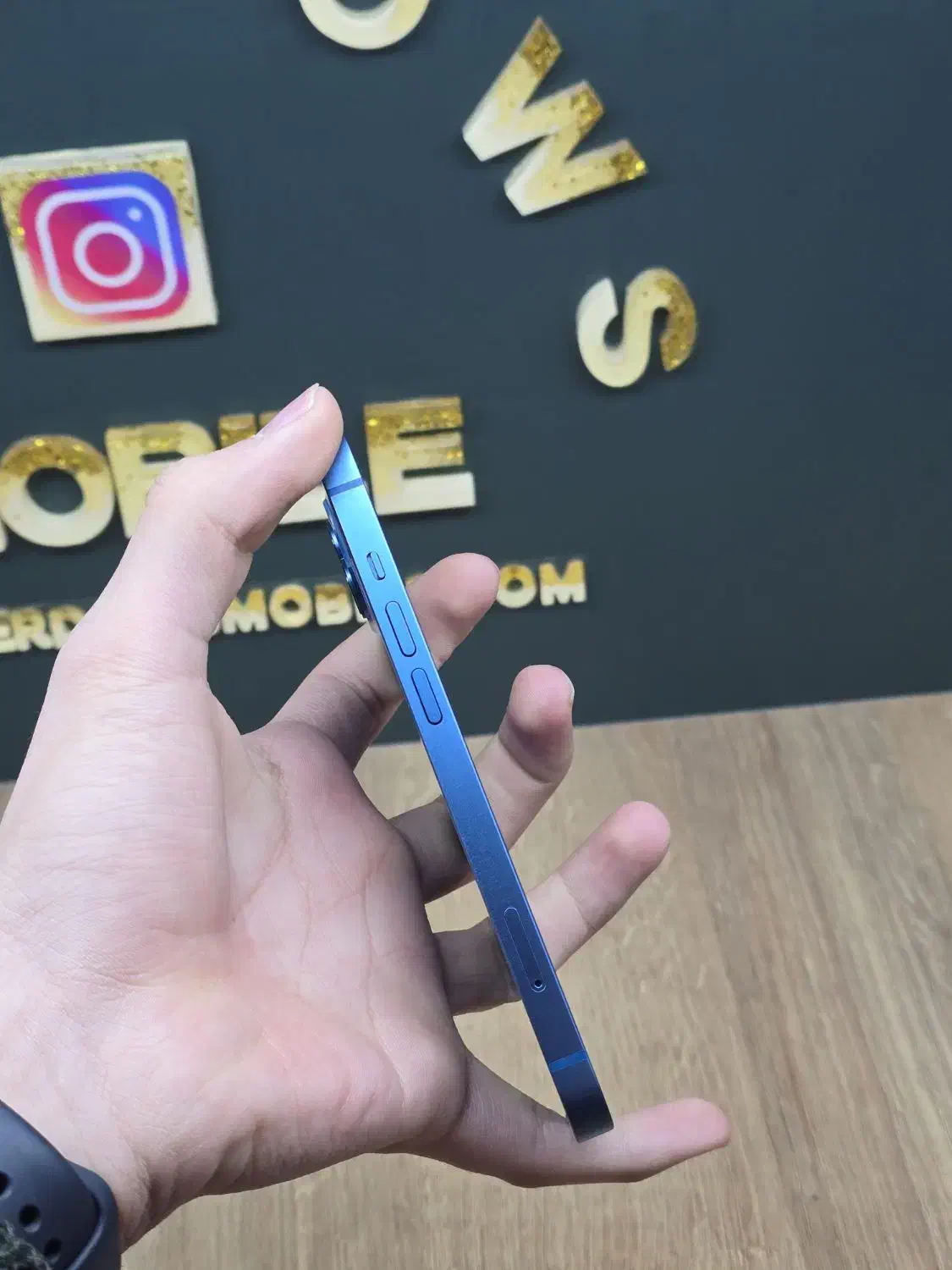 iPhone 13 normal|موبایل|مشهد, عامل|دیوار