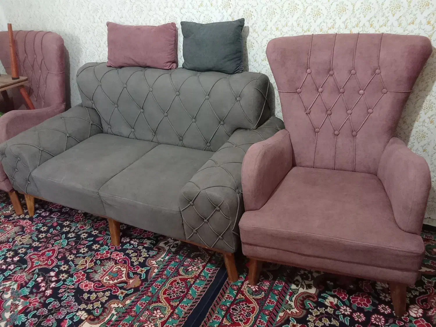 مبلمان خانگی|مبلمان خانگی و میز عسلی|صحنه, |دیوار