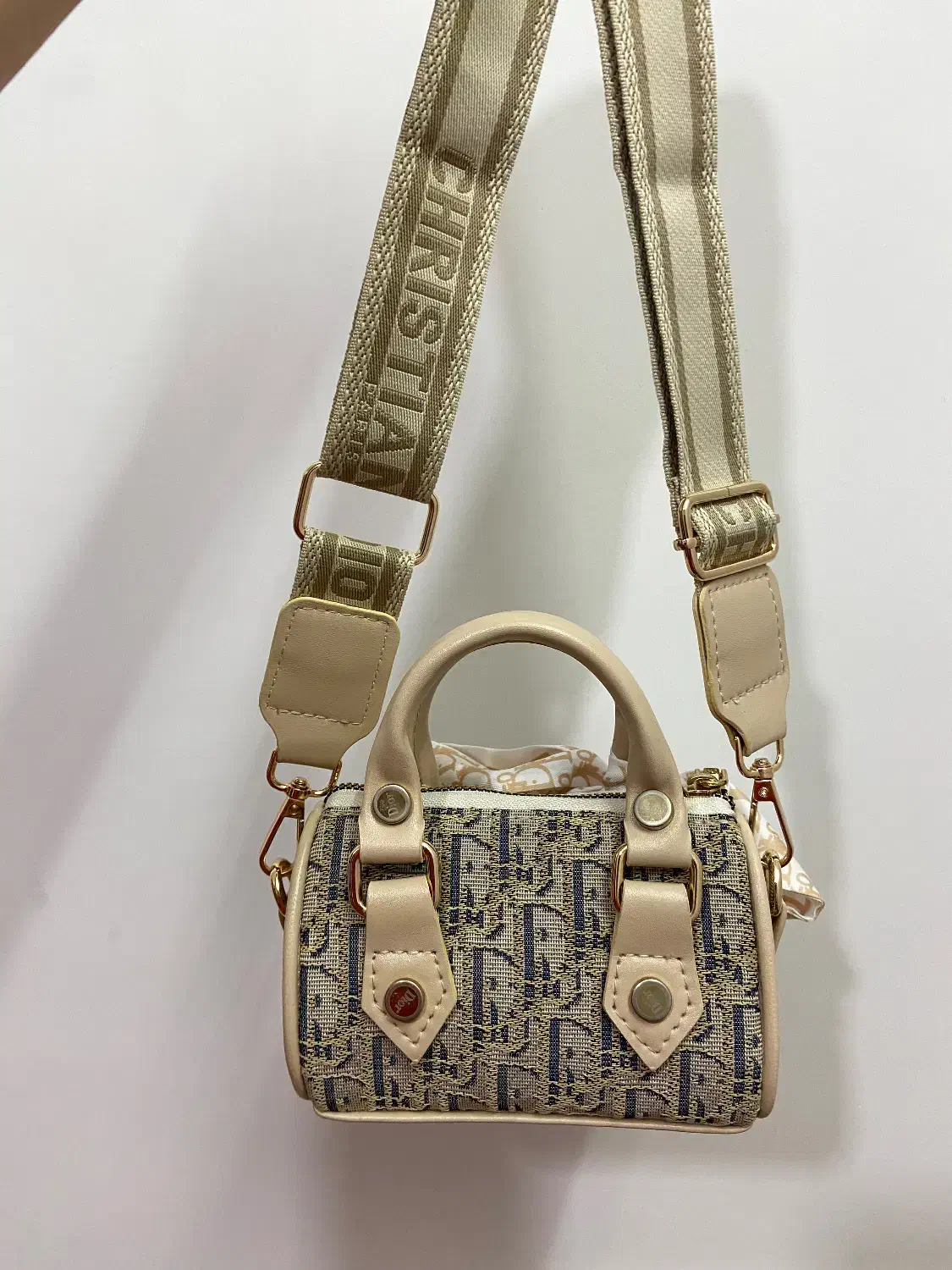 دو مدل کیف دستی و دوشی دونه ای ۵۰۰|کیف، کفش، کمربند|ساری, |دیوار