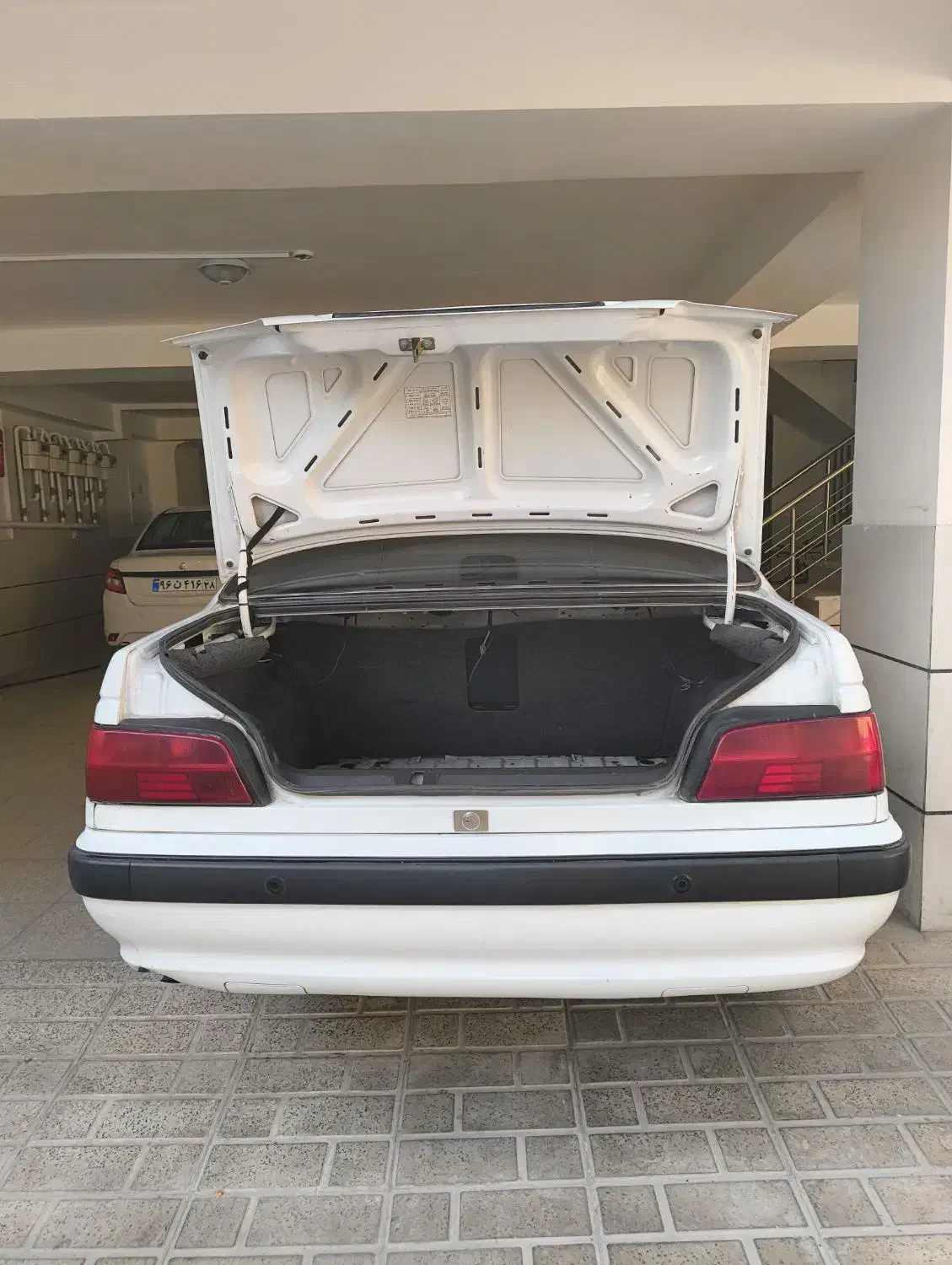 پژو پارس مدل 97 //بدون رنگ//سالم|خودرو سواری و وانت|بروجرد, |دیوار