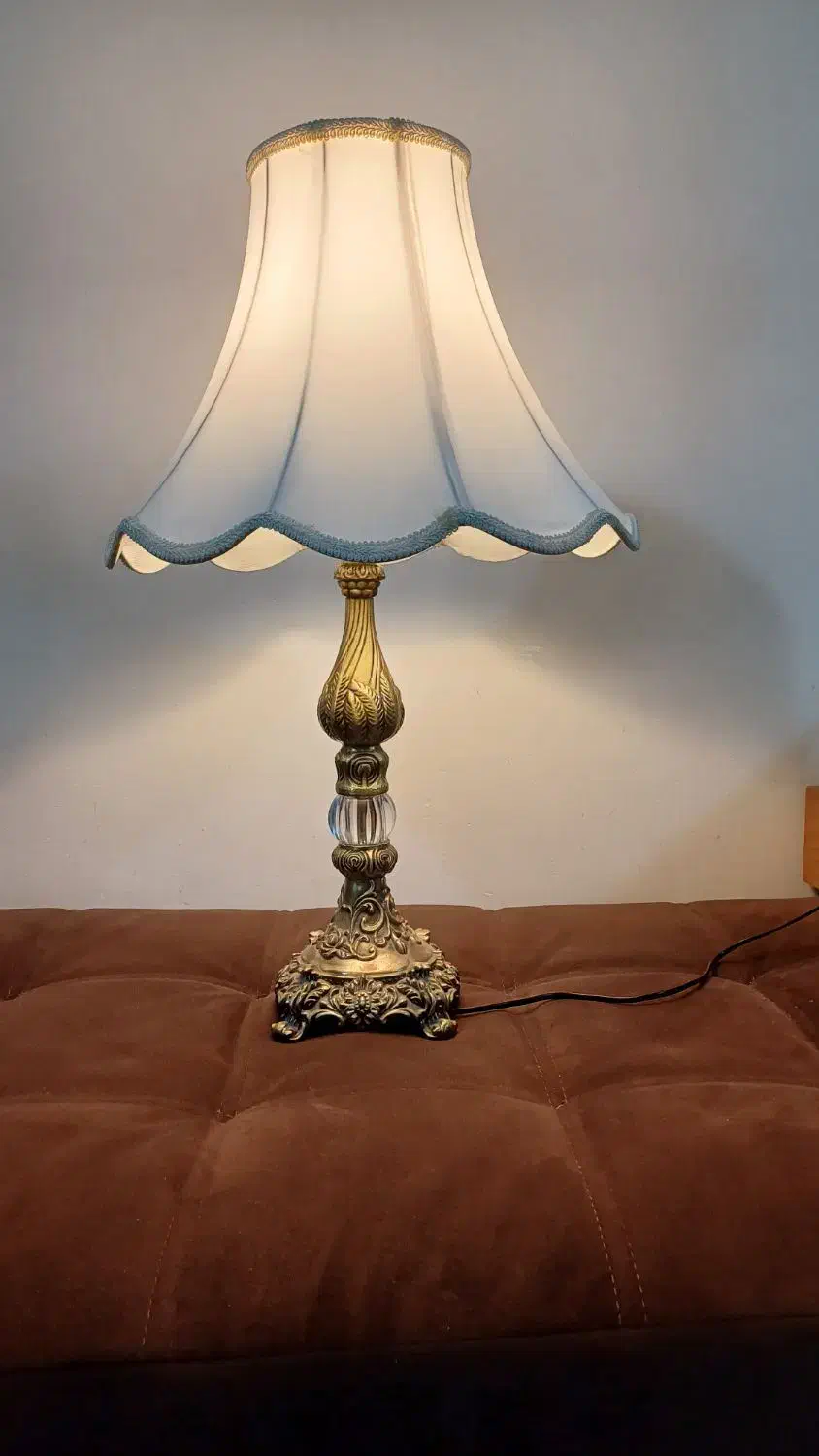 آباژور برنجی خاص|چراغ خواب و آباژور|همدان, |دیوار