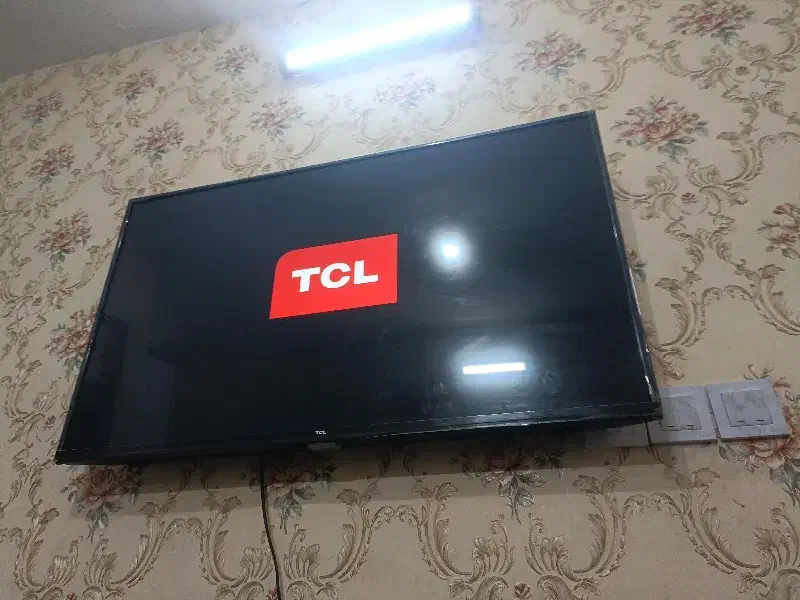 ال ای دی|تلویزیون و پروژکتور|مشهد, کوشش|دیوار