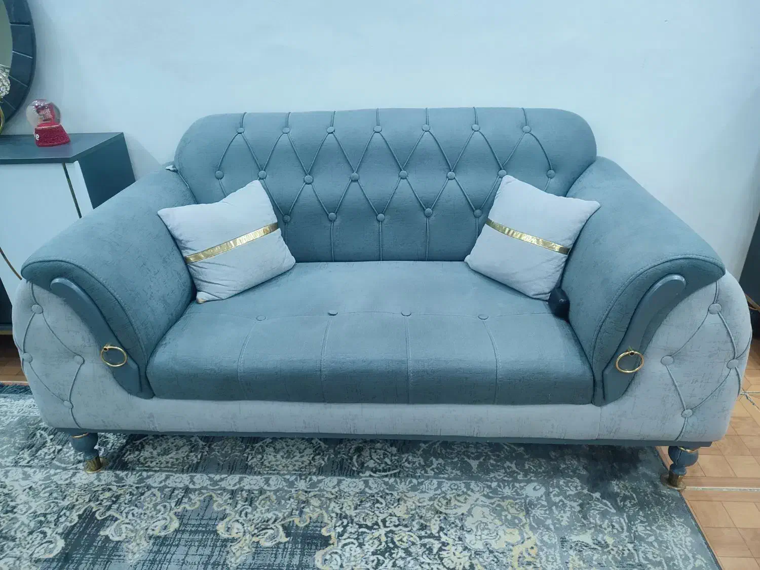 مبل چستر|مبلمان خانگی و میز عسلی|اندیشه, اندیشه فاز ۱|دیوار