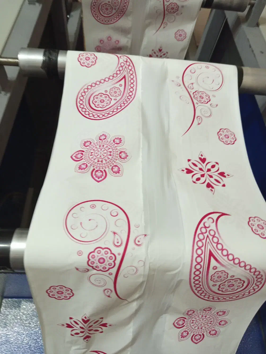 فروشعمدهسفرهیکبارمصرف|سفره، حوله، دستمال آشپزخانه|پردیس, فاز ۲|دیوار