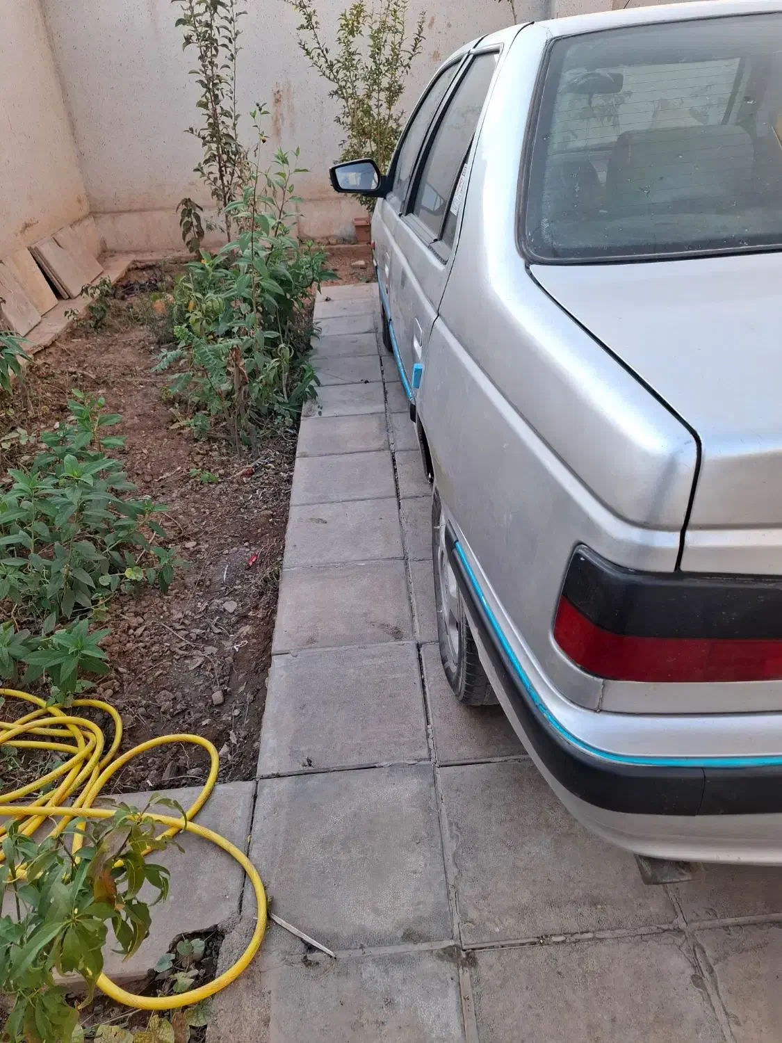 پژوپارس 83|خودرو سواری و وانت|هشتگرد, شهرک بوستان|دیوار