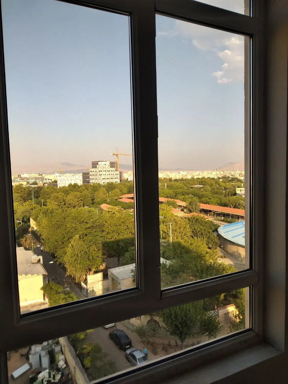 استخدام آرماتوربند و کارگر ساده|استخدام صنعتی، فنی، مهندسی|تهران, انبار نفت|دیوار