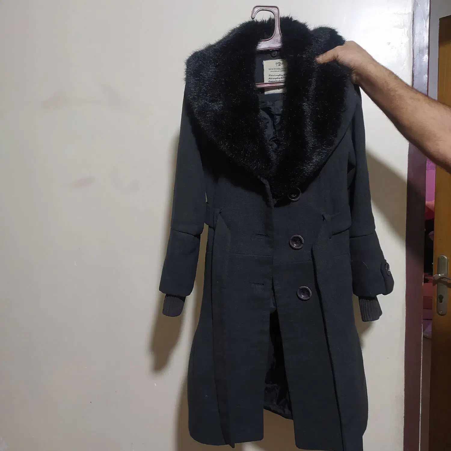 پالتو زنانه|لباس|مسجد سلیمان, |دیوار