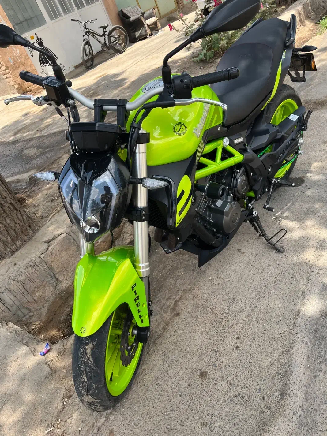 بنلی ۳۰۰|موتورسیکلت|سبزوار, امام خمینی (ناوی)|دیوار