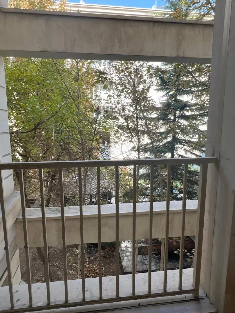 آپارتمان ۹۰متر اوین/درکه