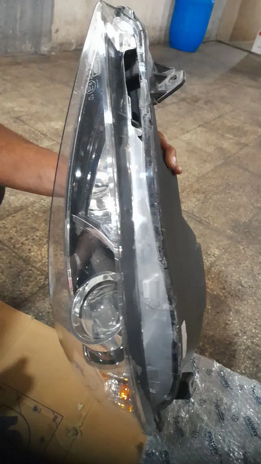 چراغ جلو ۲۰۷|قطعات یدکی و لوازم جانبی|تهران, اوقاف|دیوار