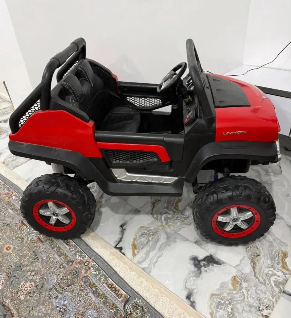 مرسدس بنز|اسباببازی بچه|لامرد, |دیوار