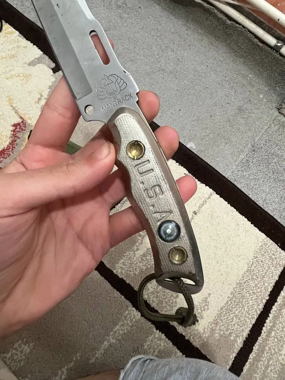 چاقوی شکاری|کوهنوردی و کمپینگ|قم, نوبهار|دیوار