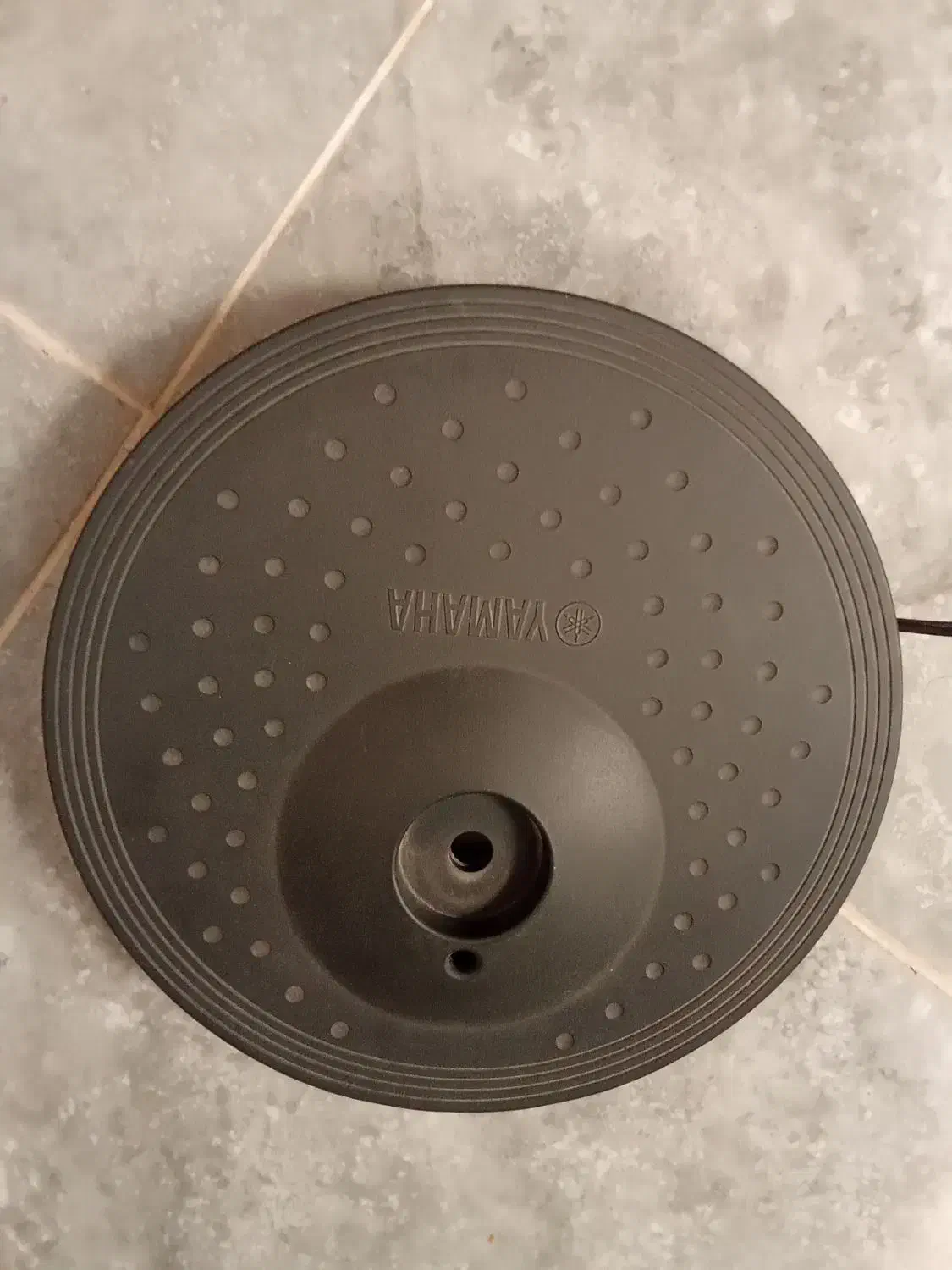 سنج یاماها|آلات موسیقی|ساری, |دیوار