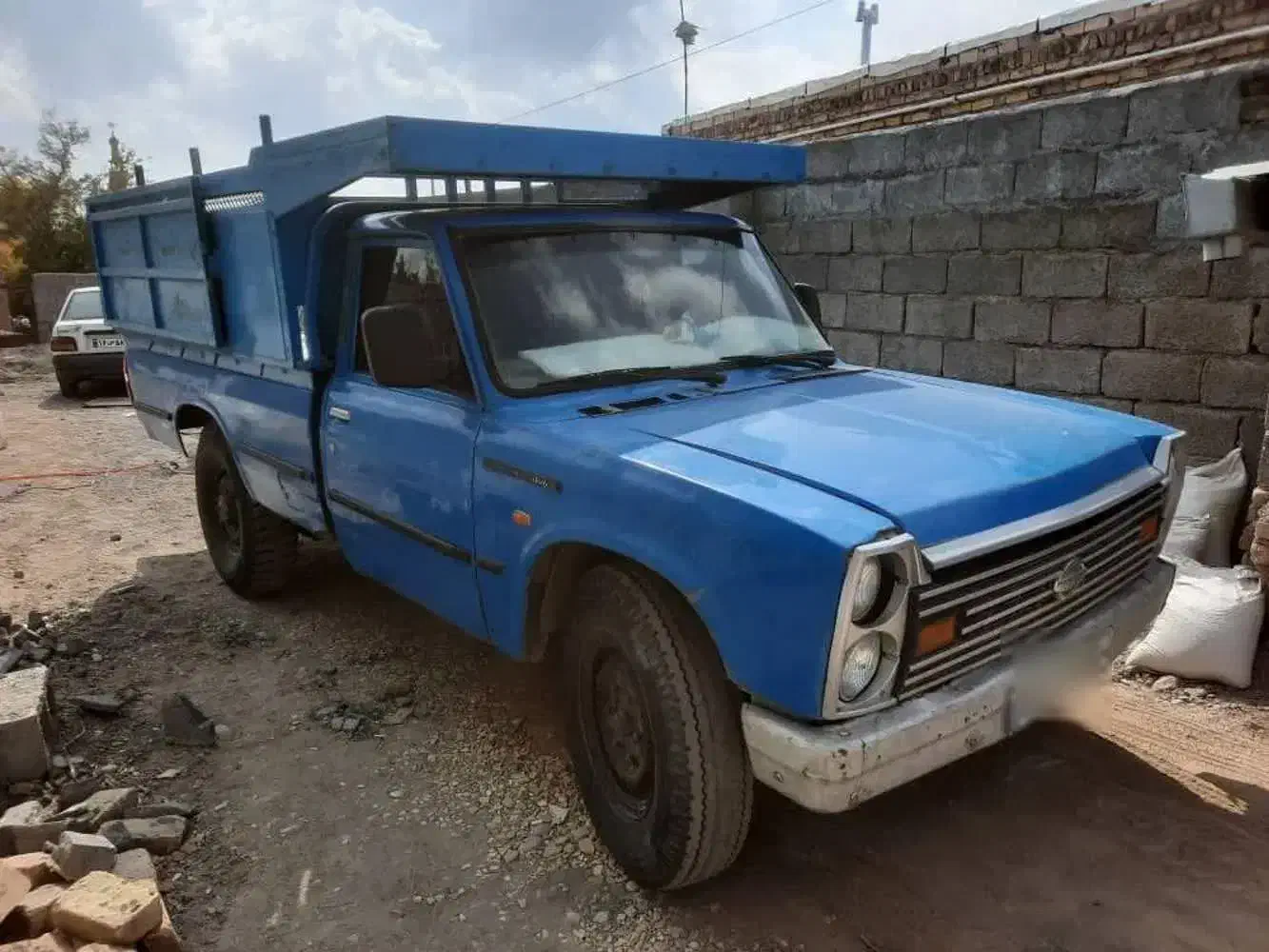 نیسان گازوئیلی کمپرسی مدل ۸۹|خودرو سواری و وانت|کرمان, |دیوار