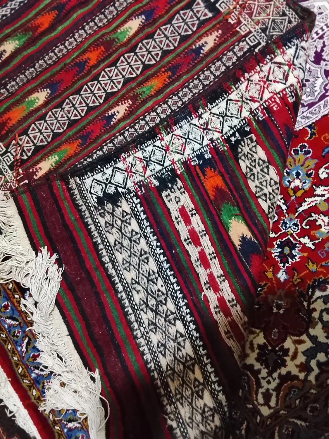 گلیم قدیمی|گلیم، جاجیم، گبه|مشهد, مصلی (کارمندان اول)|دیوار