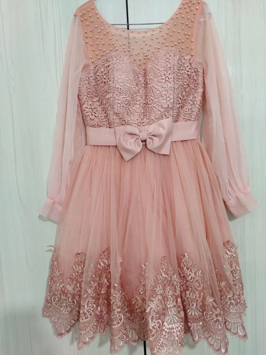 لباس|لباس|میانه, |دیوار