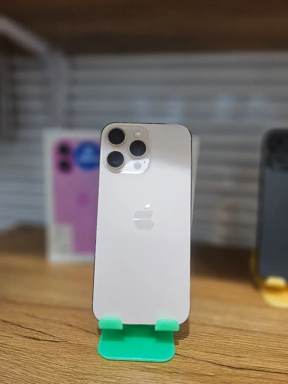 15Promax 256GB ZAA|موبایل|شاهین‌شهر, فردوسی|دیوار