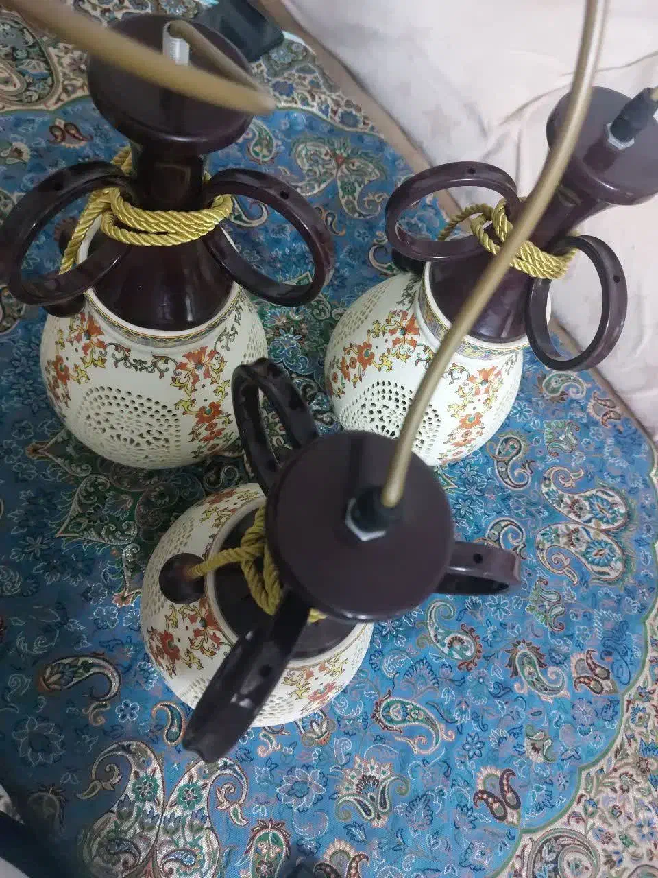 لوستر چینی|لوستر و چراغ آویز|قم, نیروگاه|دیوار