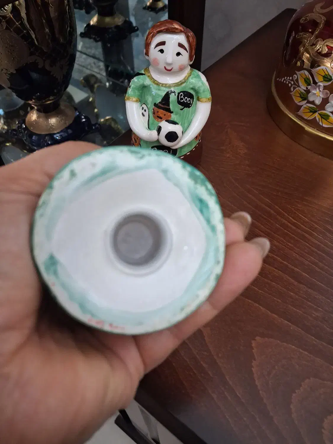 مجسمه مینیاتوری قدیمی نونو|کلکسیون اشیاء عتیقه|ملارد, |دیوار