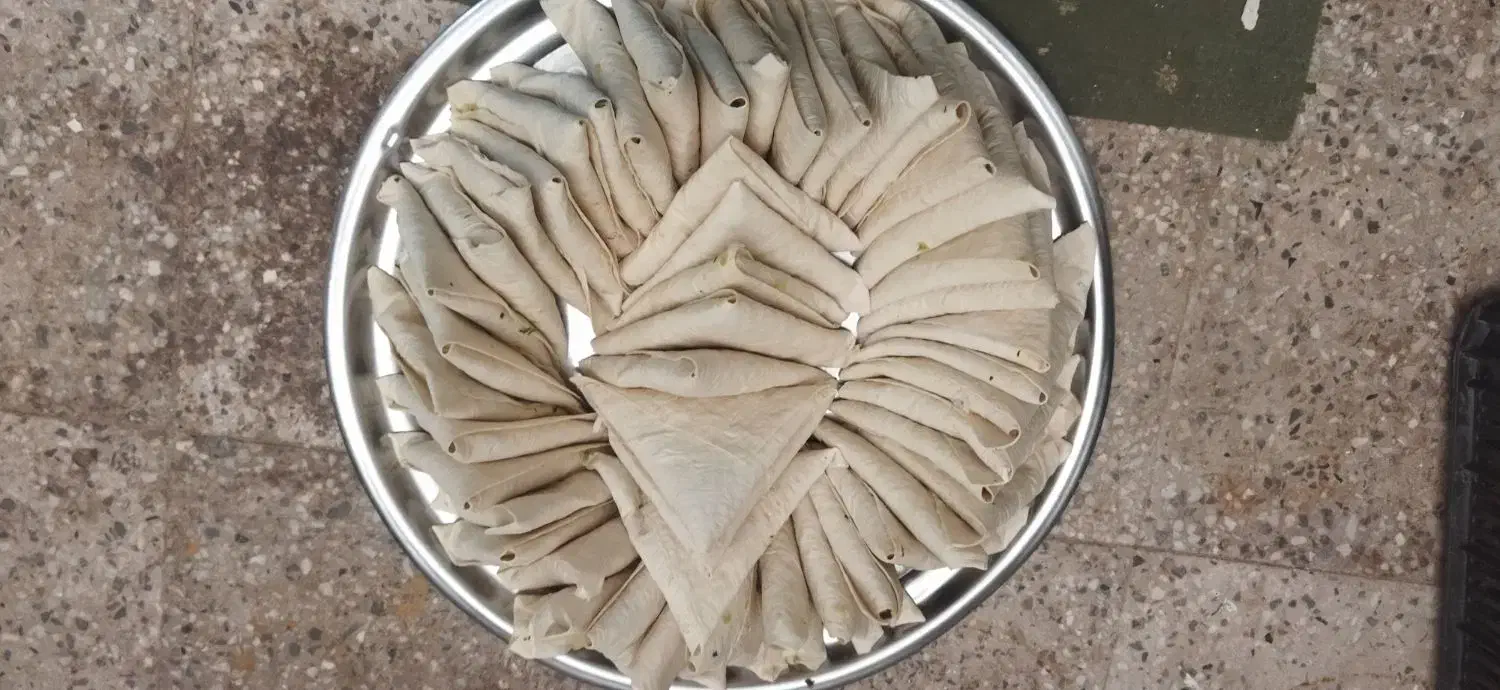 سمبوسه خام آبادان|خوردنی و آشامیدنی|شاهینشهر, مخابرات (شهید بهشتی)|دیوار