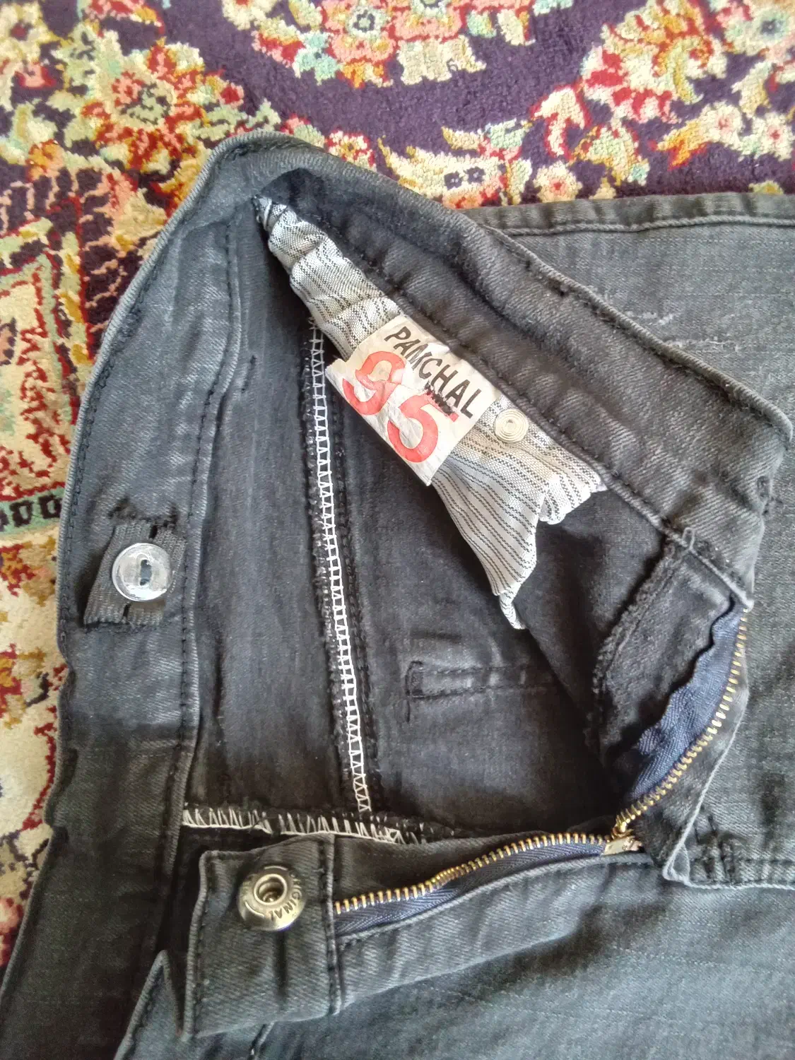 لباس|لباس|فردوس (خراسان), |دیوار