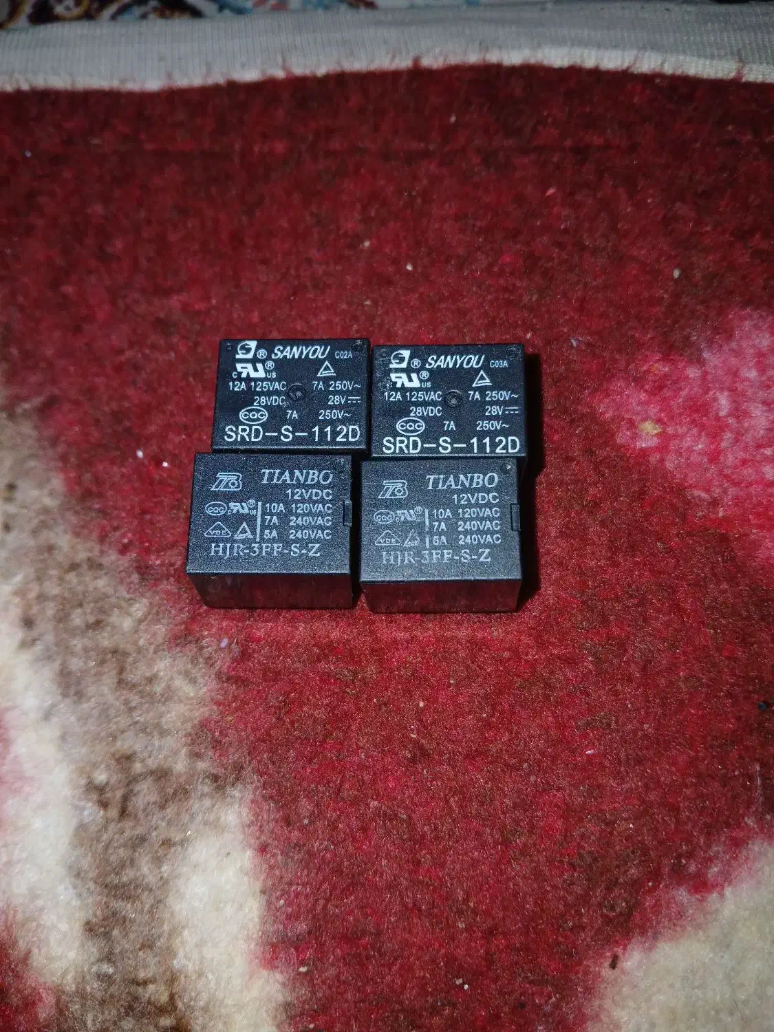 رله ۱۲ولت|قطعات و لوازم جانبی رایانه|قزوین, |دیوار