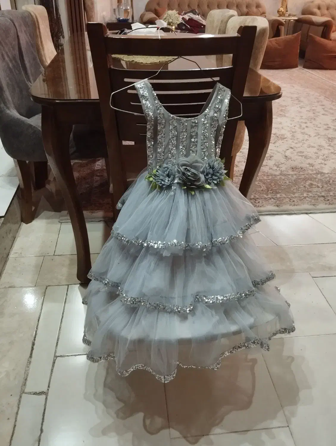 لباس عروس سایز 4تا7 سال|لباس|زاهدان, |دیوار