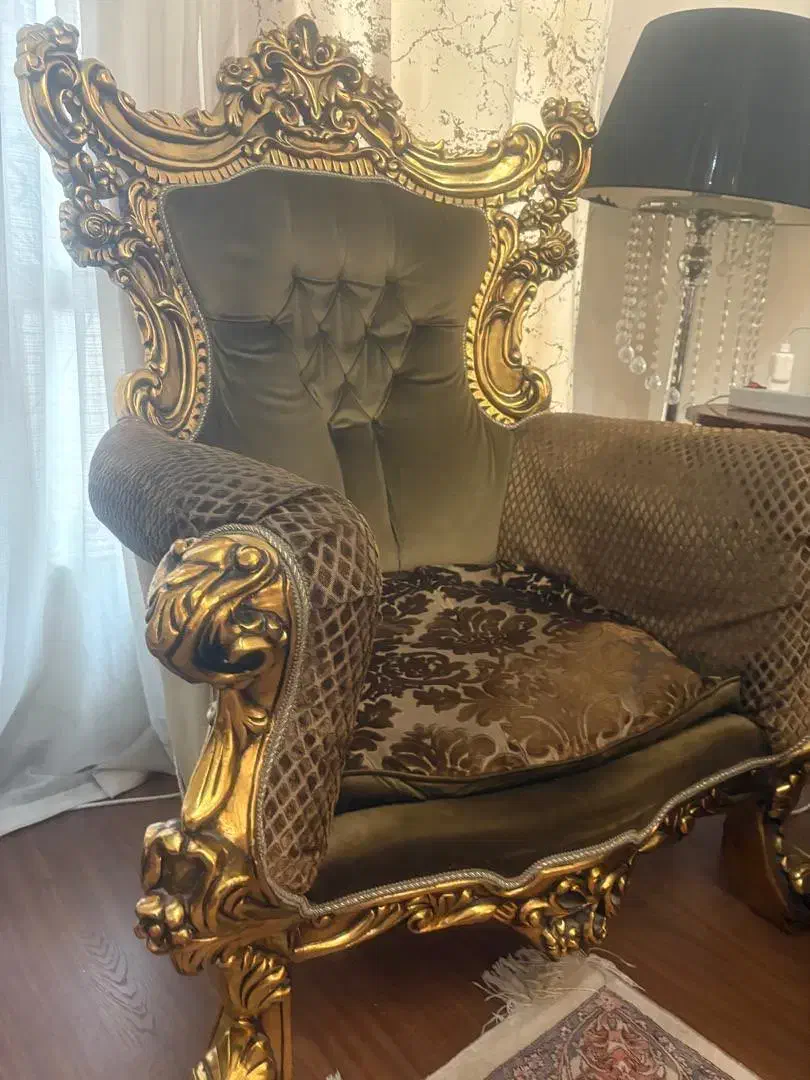 ست مبل ۹نفره سلطنتی|مبلمان خانگی و میز عسلی|تهران, طرشت|دیوار