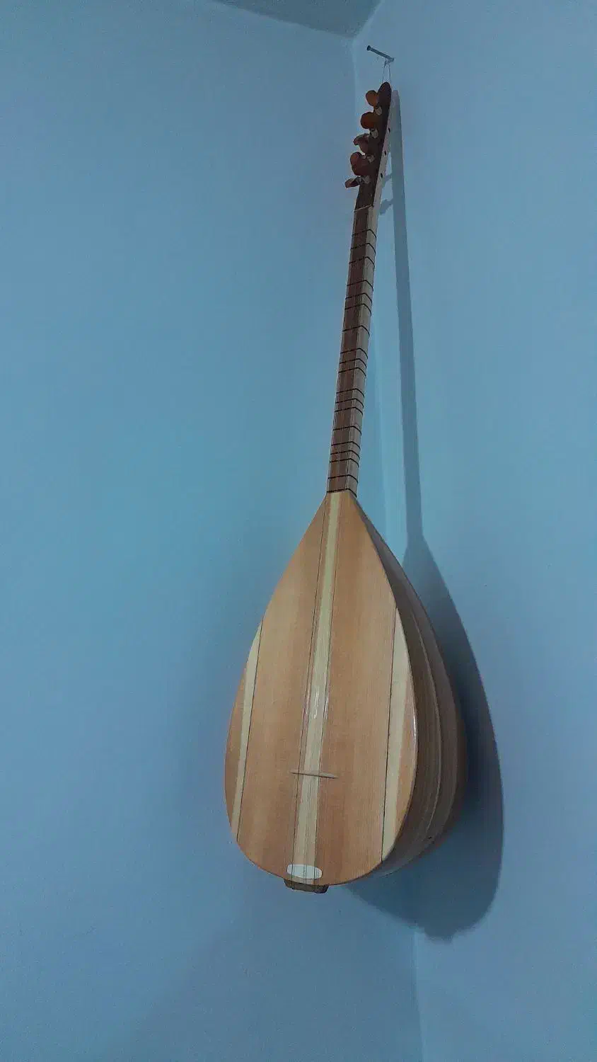 ساز باغلاما|سازهای سنتی|ارومیه, |دیوار