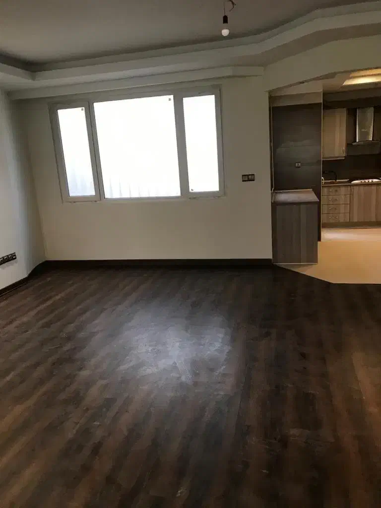 ۱۱۱ متر / ایران زمین / امکانات فول